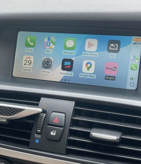 Luca, K: Endlich hat der Bildschirm einen Sinn. Keine Handyhalterung mehr dank euch! carplay system kaufen